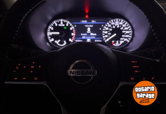 Autos - Nissan Sentra Sr 2022 Nafta 46000Km - En Venta
