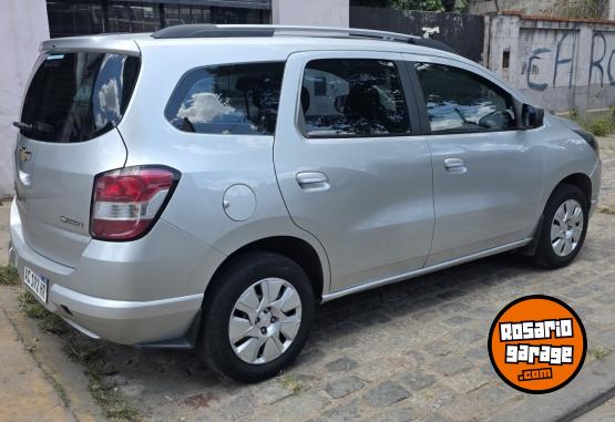 Autos - Chevrolet Spin 2018 GNC 98000Km - En Venta