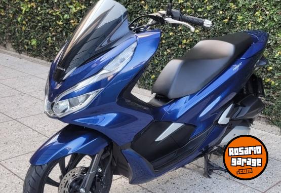 Motos - Honda PCX 2020 Nafta 11700Km - En Venta