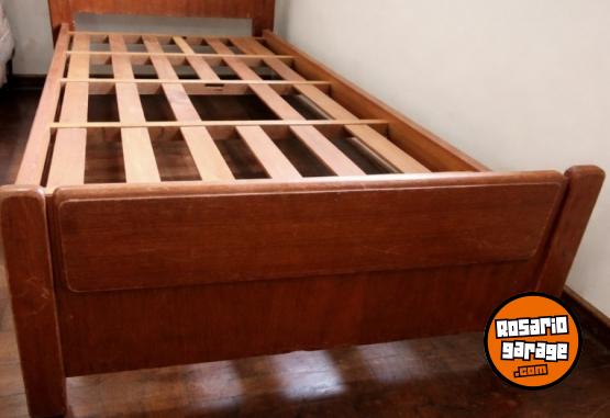 Hogar - Cama colch�n y mesa de luz - En Venta