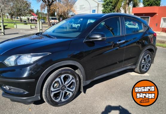Autos - Honda HRV EXL 2017 Nafta 107000Km - En Venta