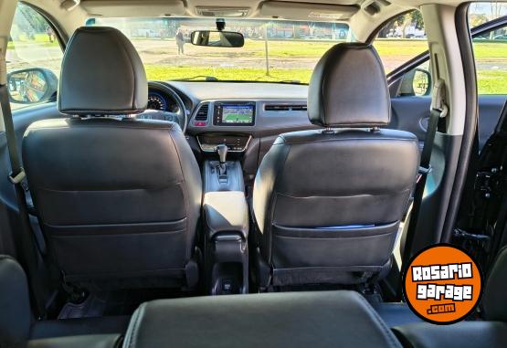 Autos - Honda HRV EXL 2017 Nafta 107000Km - En Venta