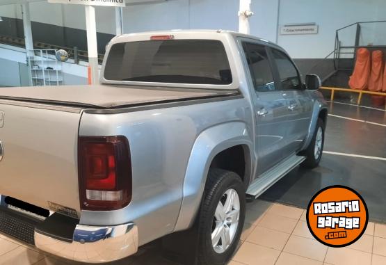 Camionetas - Volkswagen AMAROK HIGHLINE 4X2 AT 2023 Diesel 47000Km - En Venta