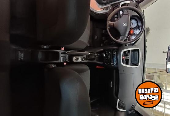 Autos - Peugeot 207 compact 1.4 HDI 2011 Diesel 194000Km - En Venta