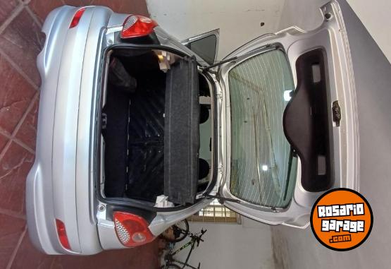 Autos - Peugeot 207 compact 1.4 HDI 2011 Diesel 194000Km - En Venta