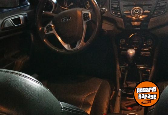 Autos - Ford Fiesta titanium 2013 Nafta 118000Km - En Venta