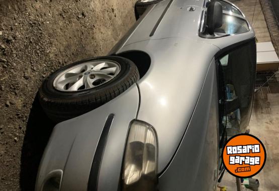 Autos - Fiat Palio 2006 Nafta 200000Km - En Venta