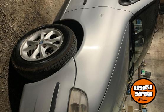 Autos - Fiat Palio 2006 Nafta 200000Km - En Venta