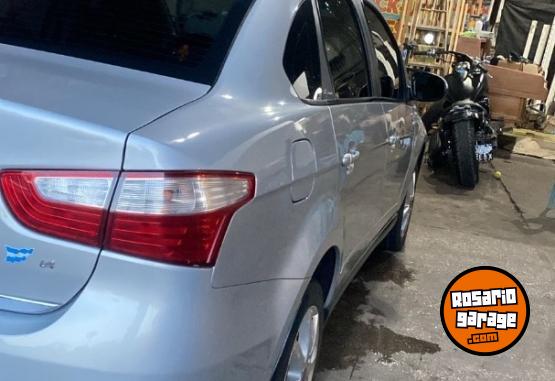 Autos - Fiat Gran Siena 2013 Nafta 236000Km - En Venta