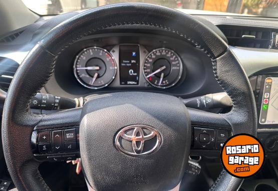 Camionetas - Toyota Hilux 2024 GNC 37800Km - En Venta
