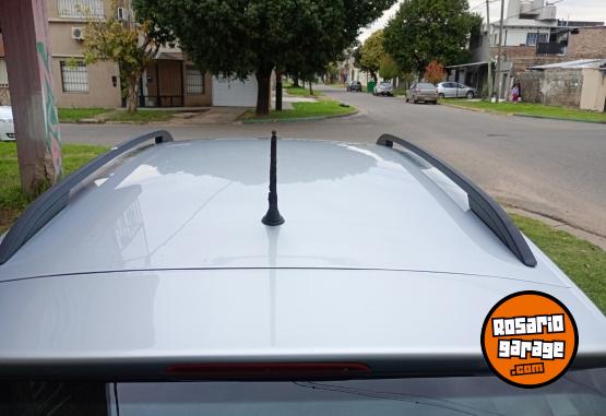 Autos - Volkswagen Suran 2017 GNC 100000Km - En Venta