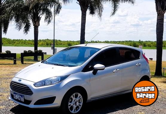 Autos - Ford FIESTA KINETIC SE PLUS 2017 Nafta 130000Km - En Venta