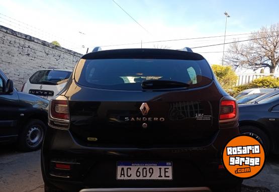 Autos - Renault Sandero 2018 GNC 130000Km - En Venta