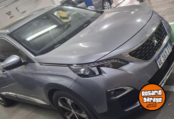 Autos - Peugeot 5008 hdi allure plus 2020 Diesel 65000Km - En Venta