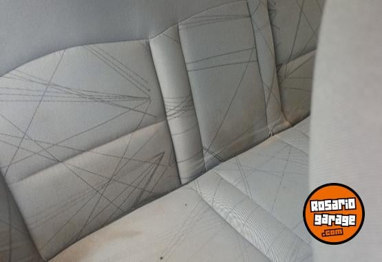 Autos - Renault Clio 2004 Nafta 200000Km - En Venta