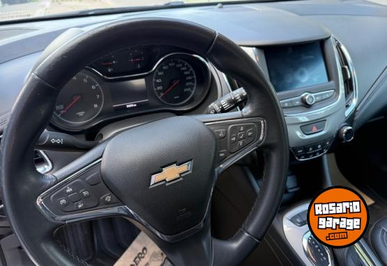 Autos - Chevrolet CRUZE LT AT 5P 2022 Nafta 51000Km - En Venta