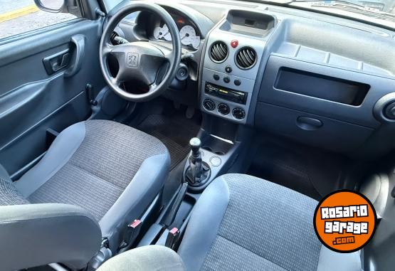 Utilitarios - Peugeot PARTNER CONFORT 2013 Nafta 115000Km - En Venta