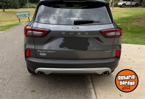 Camionetas - Ford Kuga Platinum Hibrida 2024 Nafta 18400Km - En Venta