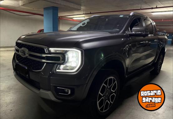 Camionetas - Ford Ranger limited v6 2024 Diesel 8000Km - En Venta