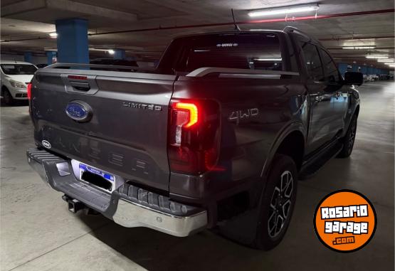 Camionetas - Ford Ranger limited v6 2024 Diesel 8000Km - En Venta