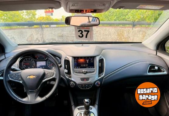 Autos - Chevrolet Cruze LT 2022 Nafta 60000Km - En Venta