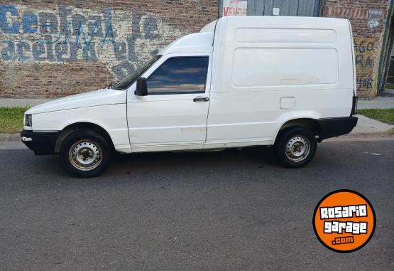 Utilitarios - Fiat Fiorino 1999 Diesel 240000Km - En Venta