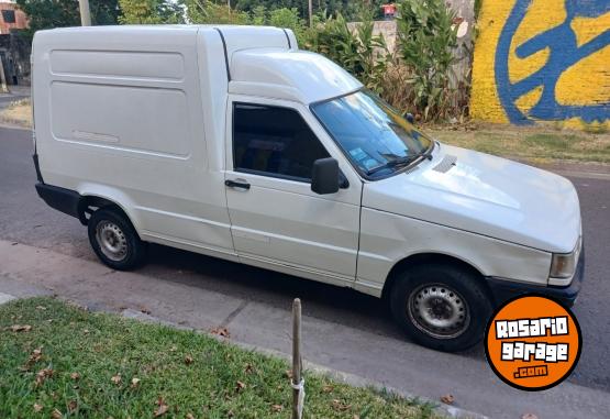 Utilitarios - Fiat Fiorino 1999 Diesel 240000Km - En Venta