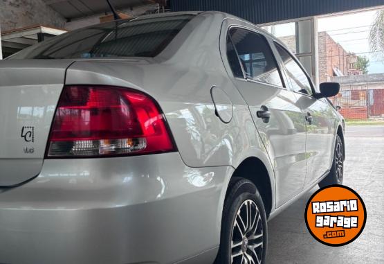 Autos - Volkswagen Voyage 1.6 2010 Nafta 106000Km - En Venta