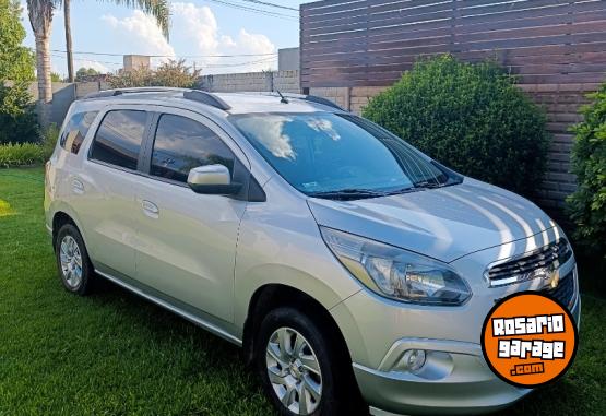 Autos - Chevrolet Spin 2016 Nafta 183500Km - En Venta