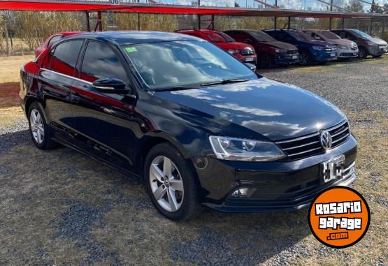 Autos - Volkswagen Vento Luxury Tiptronic 2015 Nafta 160000Km - En Venta