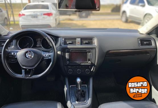 Autos - Volkswagen Vento Luxury Tiptronic 2015 Nafta 160000Km - En Venta