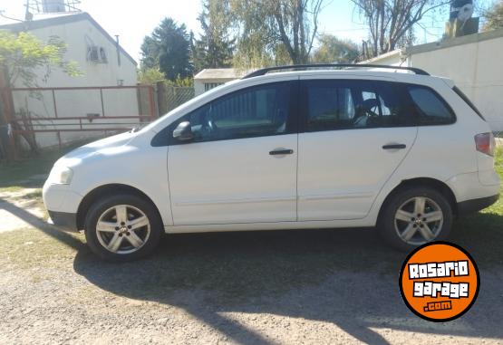 Autos - Volkswagen Surán Trendline 1.6 90b 2010 Nafta 190000Km - En Venta