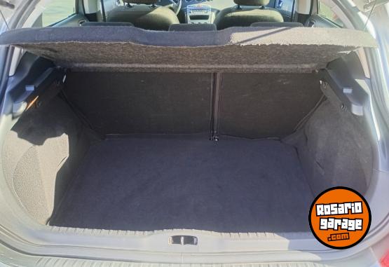 Autos - Peugeot 308 2015 Nafta 145000Km - En Venta