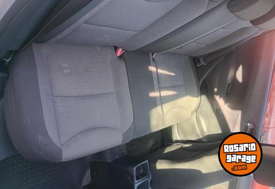 Autos - Peugeot 308 2015 Nafta 145000Km - En Venta