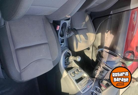 Autos - Peugeot 308 2015 Nafta 145000Km - En Venta