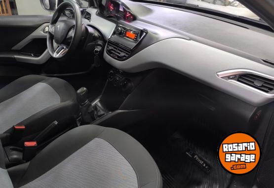 Autos - Peugeot 208 2015 ACTIVE 45.000KM 2015 Nafta 45000Km - En Venta