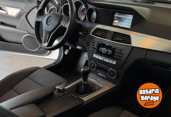 Autos - Mercedes Benz C200 BlueEFFICIENCY 2012 Nafta 139200Km - En Venta