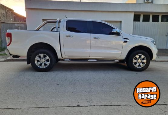 Camionetas - Ford Ranger DC 4X4 XLT AT 3.2L 2020 Diesel 180000Km - En Venta