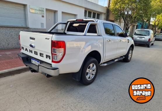 Camionetas - Ford Ranger DC 4X4 XLT AT 3.2L 2020 Diesel 180000Km - En Venta