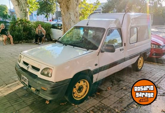 Utilitarios - Renault Express 1.8RD 1998 Diesel 350000Km - En Venta