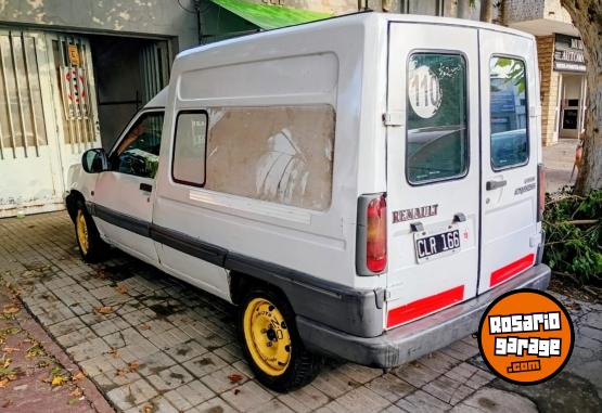 Utilitarios - Renault Express 1.8RD 1998 Diesel 350000Km - En Venta