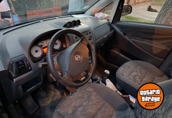 Autos - Fiat Idea Adventure 2008 Nafta 225000Km - En Venta