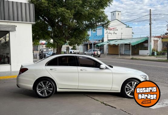 Autos - Mercedes Benz C 250 2017 Nafta 80000Km - En Venta