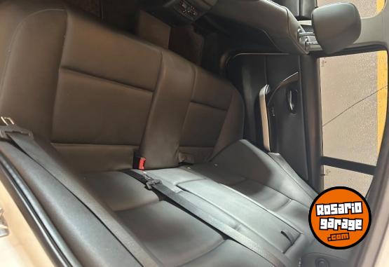 Autos - Bmw 325i 2011 Nafta 142000Km - En Venta