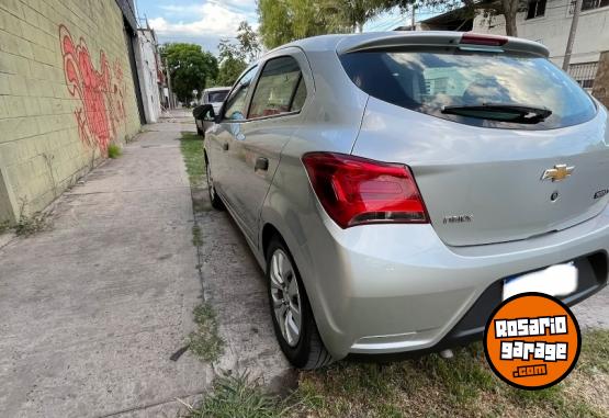 Autos - Chevrolet Onix 2017 Nafta 135000Km - En Venta