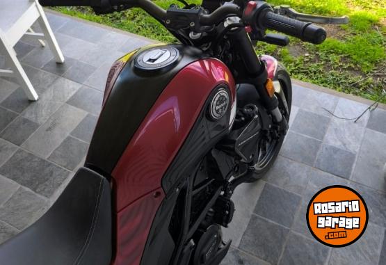 Motos - Benelli Leoncino 250 2022 Nafta 15000Km - En Venta