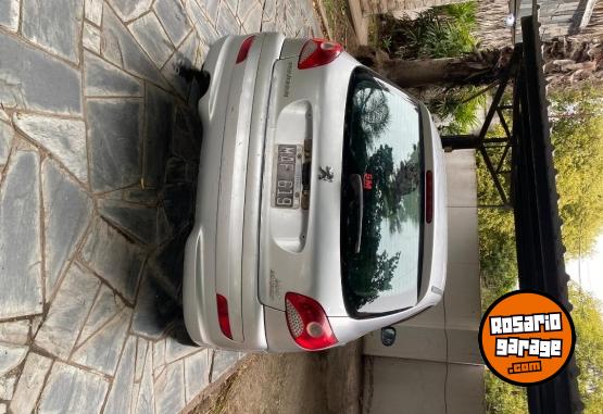 Autos - Peugeot 207 compact 2013 Nafta 247000Km - En Venta