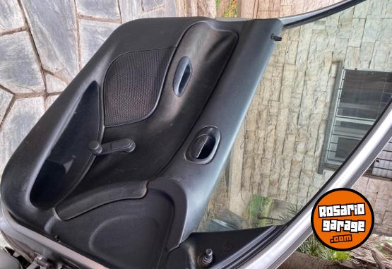 Autos - Peugeot 207 compact 2013 Nafta 247000Km - En Venta