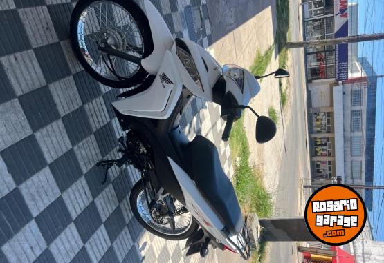 Motos - Honda Wave 2022 Nafta 7000Km - En Venta