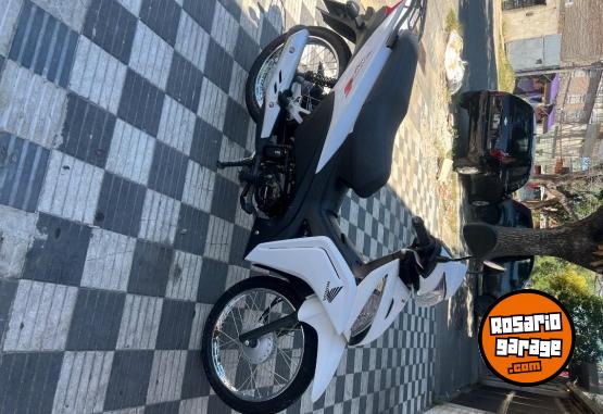 Motos - Honda Wave 2022 Nafta 7000Km - En Venta